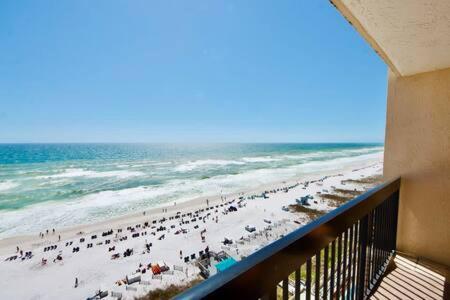 The Oyster By Brightwild-Beachfront Condo Destin Kültér fotó