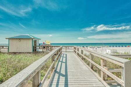 The Oyster By Brightwild-Beachfront Condo Destin Kültér fotó